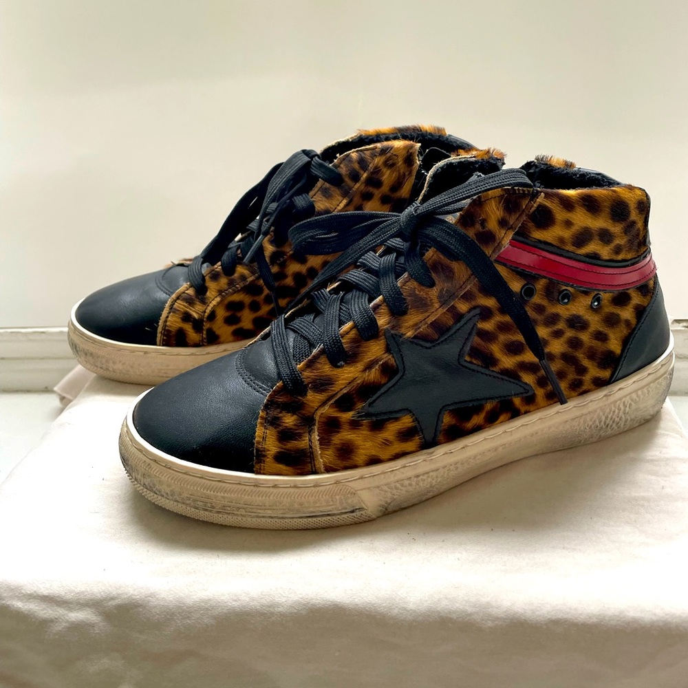 Piranha distressed cheetah high tops